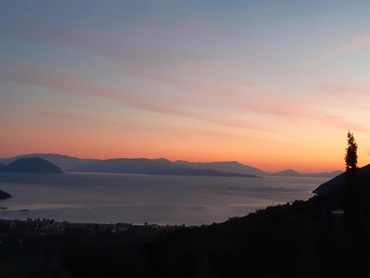 Vasiliki View Villa Ágios Pétros Екстериор снимка
